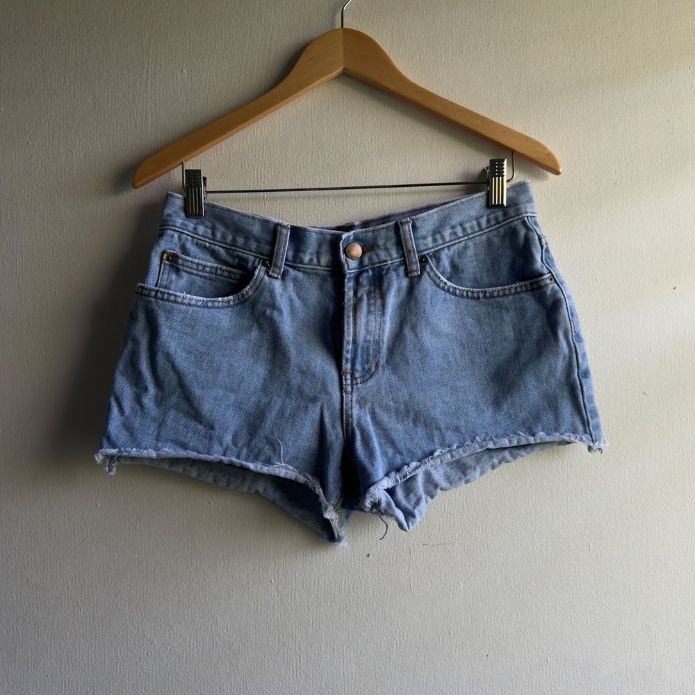 Billabong Light Wash Denim Cutoff Shorts High Waisted Beachy Women 27 Coastal